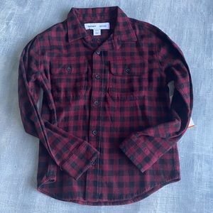 Kids maroon and black flannel